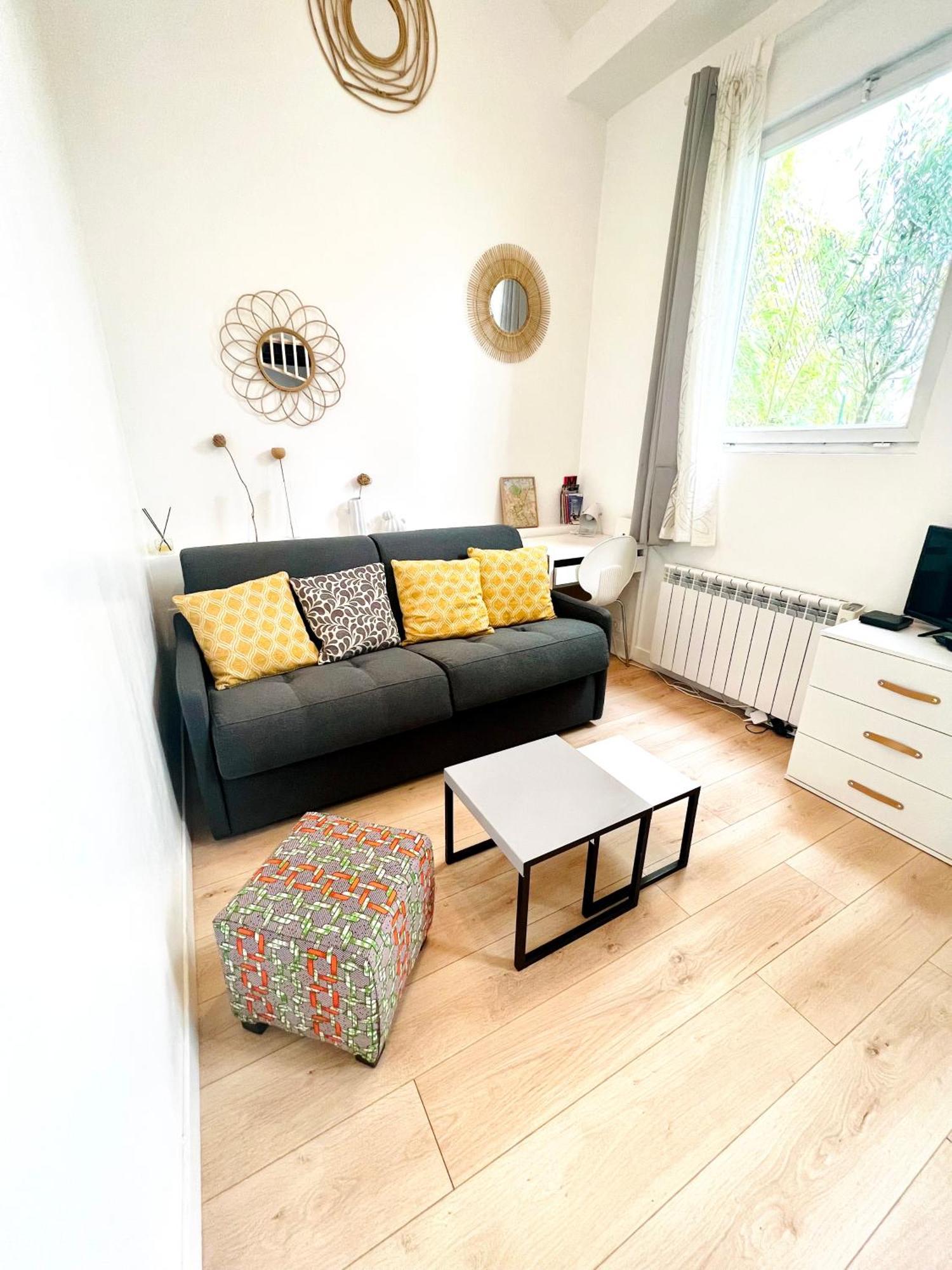 Jolie Mini Maison Lovely Tiny House Vitry-sur-Seine Zewnętrze zdjęcie